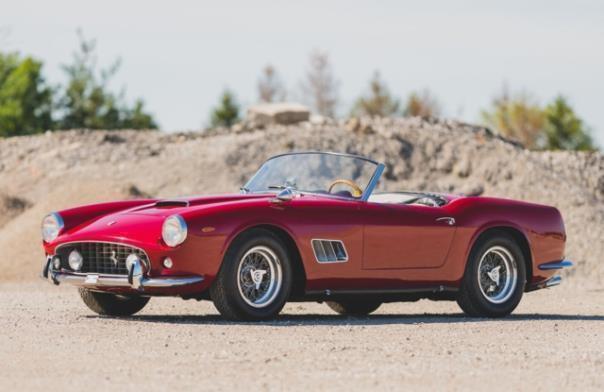 Dieser Ferrari 250 California Spider (1962) mit kurzem Radstand soll in Monterey zwischen 10,5	Millionen und 13 Millionen Dollar einbringen.  Foto: Auto-Medienportal.Net/Sothebys